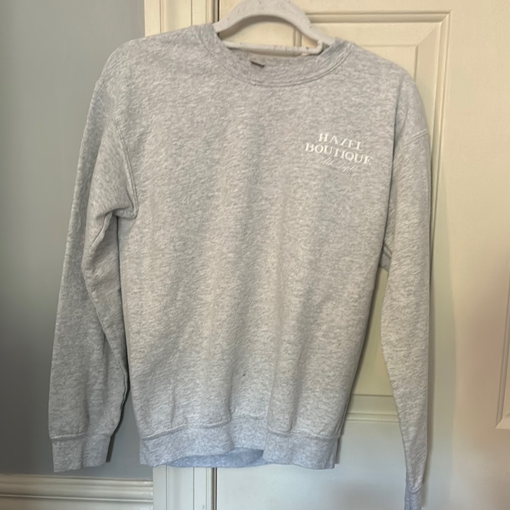 Hazel Boutique Gray Crewneck Sweater with Ribbed Cuffs and Versatile Fit